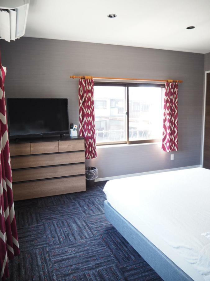 Guest House Bostons Niigata Exterior photo